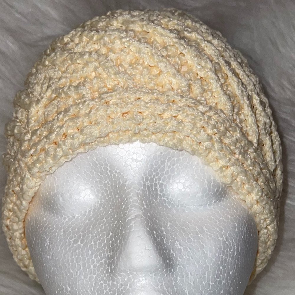 Handmade Maggie's Beanies - The Graceful